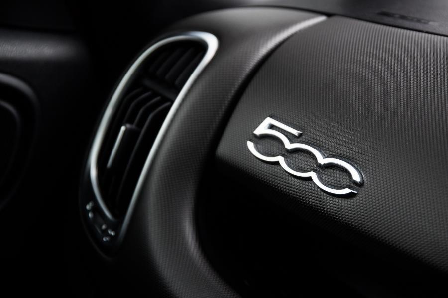 Детали интерьера Fiat 500L Cross (330) 2017 года  (UK) (фото 69 из 89)